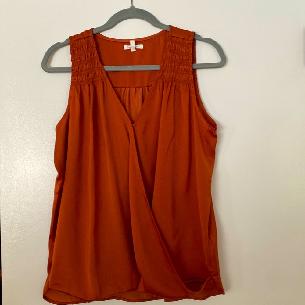 Women’s sleeveless blouse